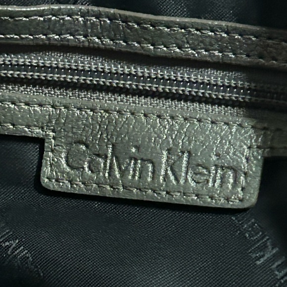 Calvin Klein Large Leather Tote Purse - Picture 8 of 15